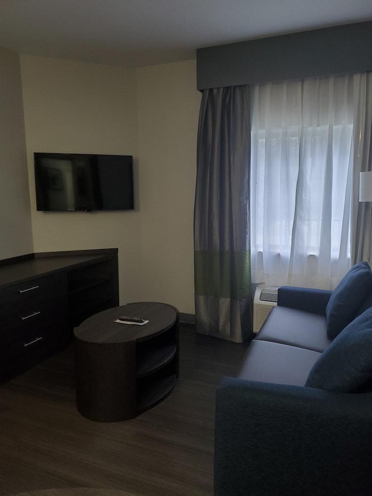 Candlewood Suites Knoxville Airport-Alcoa By Ihg Екстер'єр фото