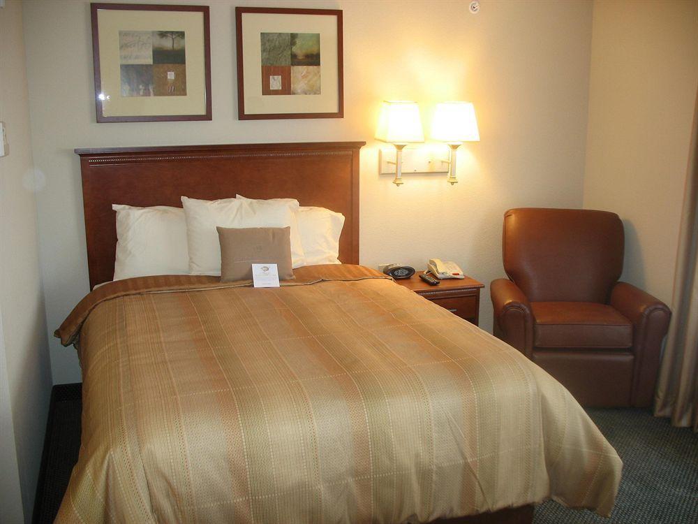 Candlewood Suites Knoxville Airport-Alcoa By Ihg Екстер'єр фото