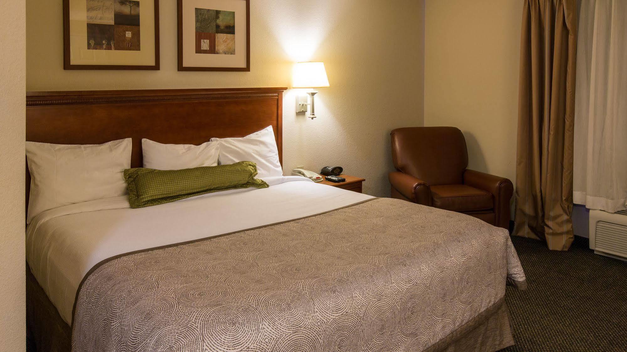 Candlewood Suites Knoxville Airport-Alcoa By Ihg Екстер'єр фото